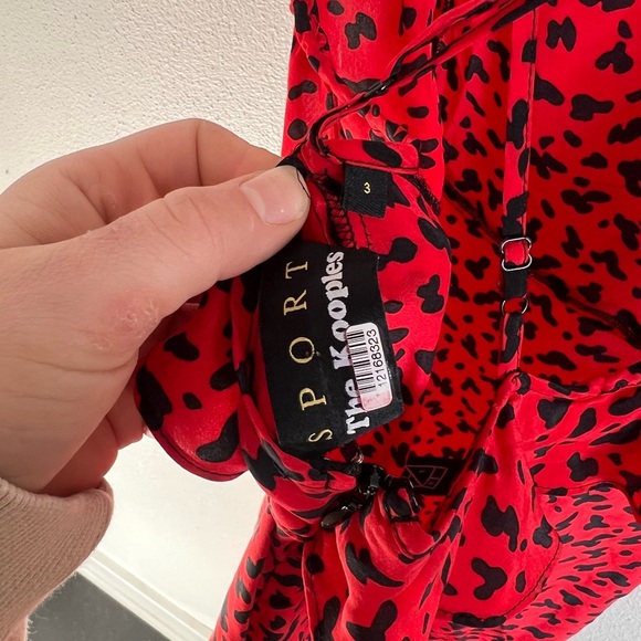 THE KOOPLES
Leopard Print Flutter Silk Slip Dress, size 3 - Picture 5 of 6